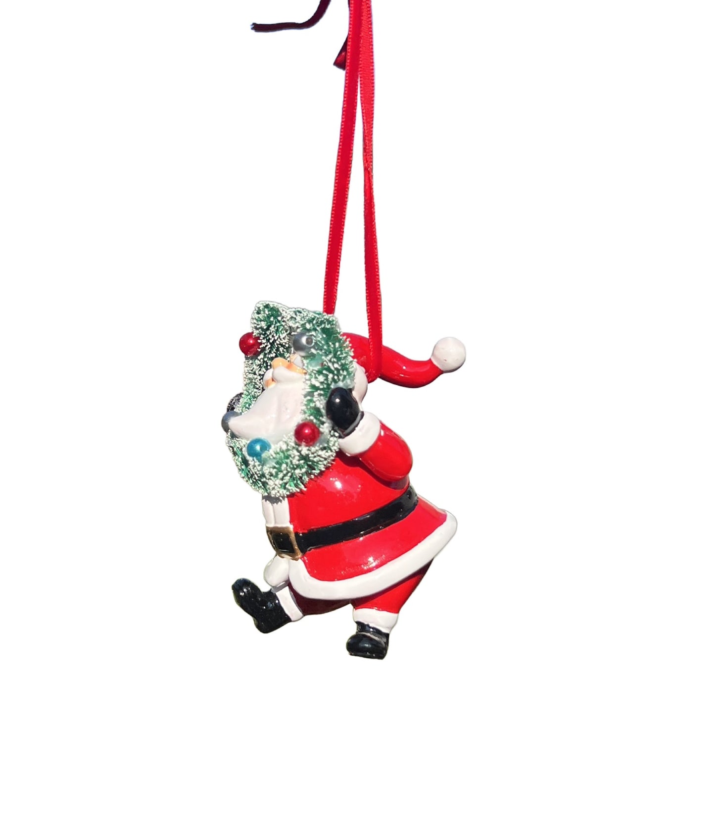 Santa Claus Holding A Wreath Ornament 7444