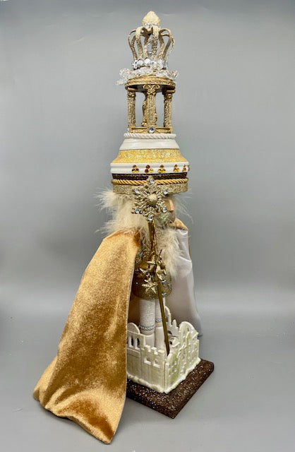 Kurt Adler Hollywood Holy Night Nutcracker