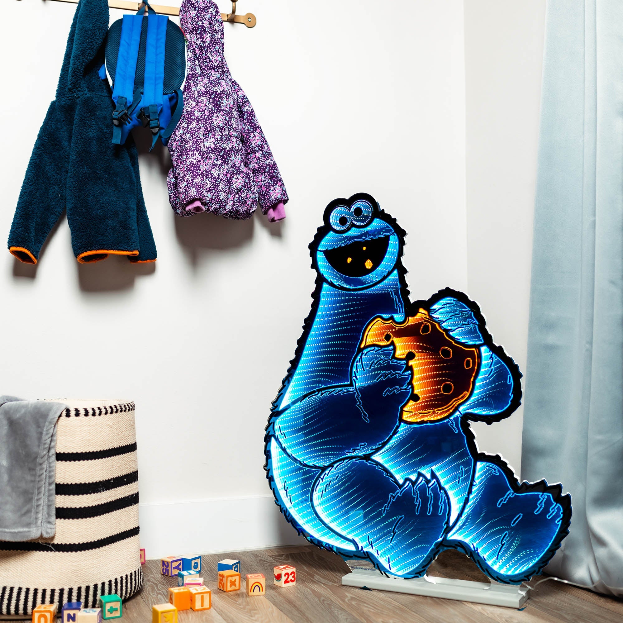 Sesame Street Cookie Monster Ekkolight 35"H