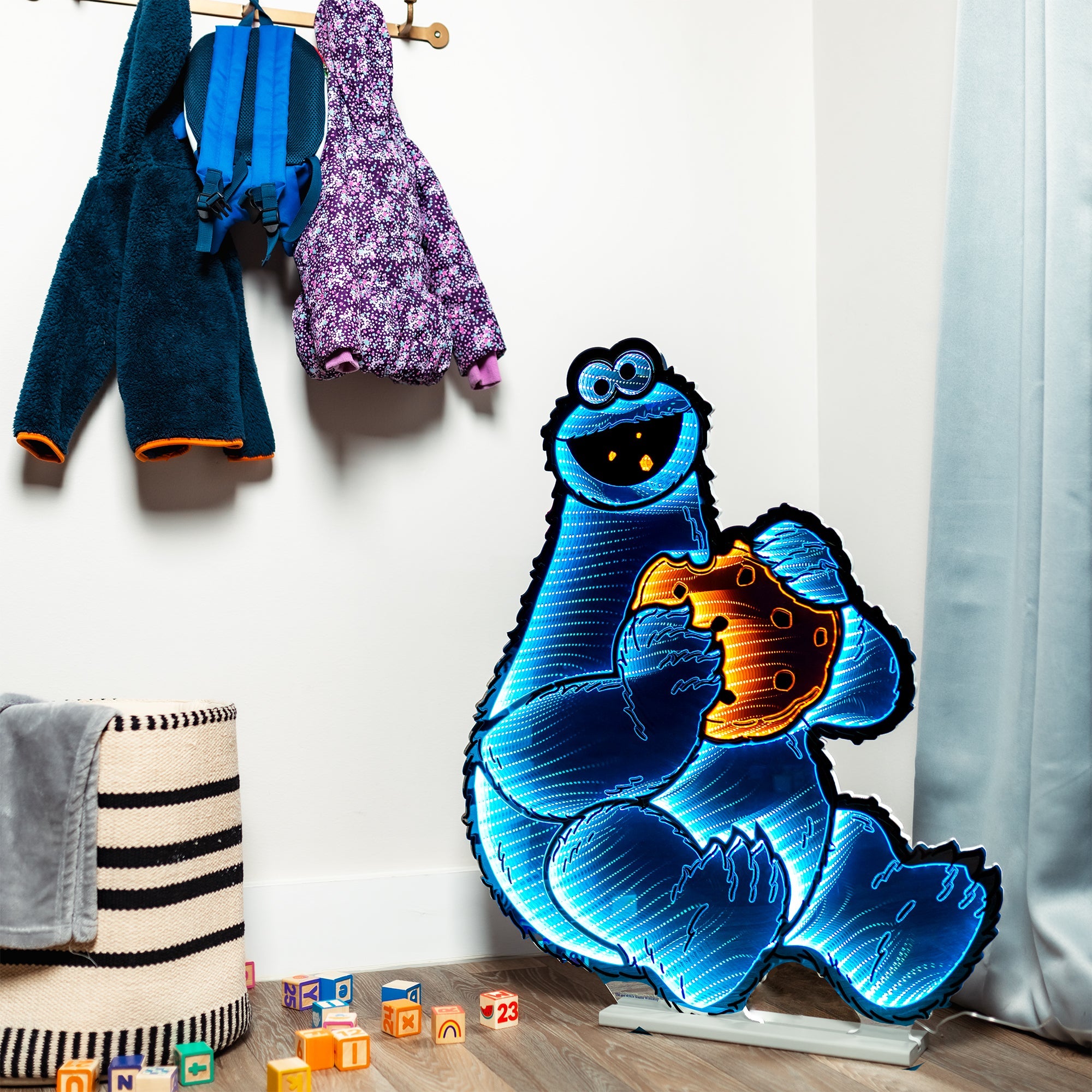 Sesame Street Cookie Monster Ekkolight 35"H
