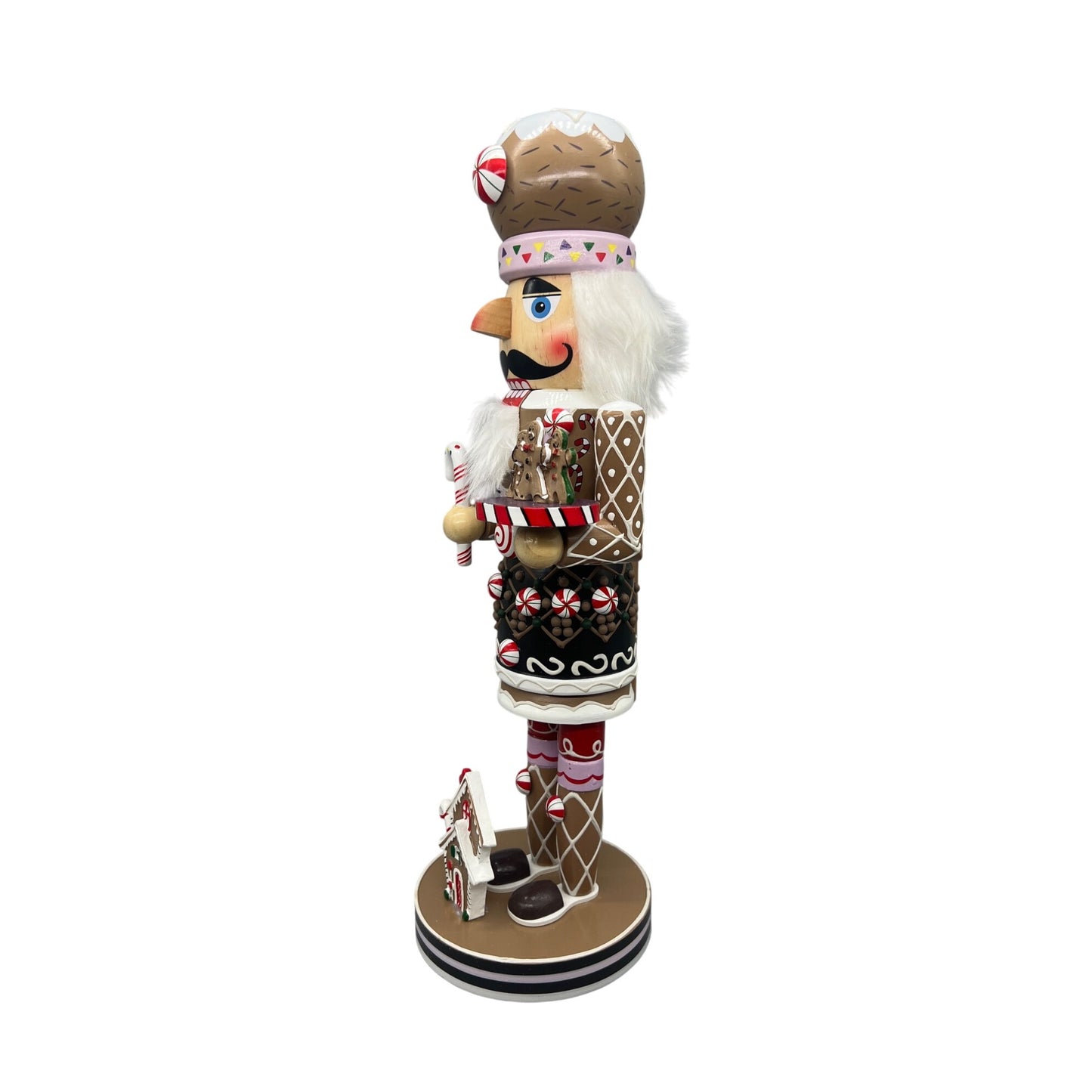 Kurt Adler 18" Gingerbread Nutcracker With Candy Cane Gumdrops & Gingerbread House Christmas Holiday Decor