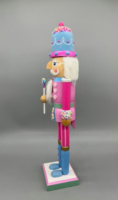 Kurt Adler 15-Inch Candyland Nutcracker with Lollipop – Pink and Blue Holiday Decoration F2280